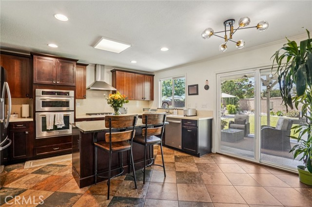 11700 Brandywine Place, Rancho Cucamonga CA: https://media.crmls.org/medias/ef33c7c0-6a68-4116-81ba-5922bb051c5e.jpg