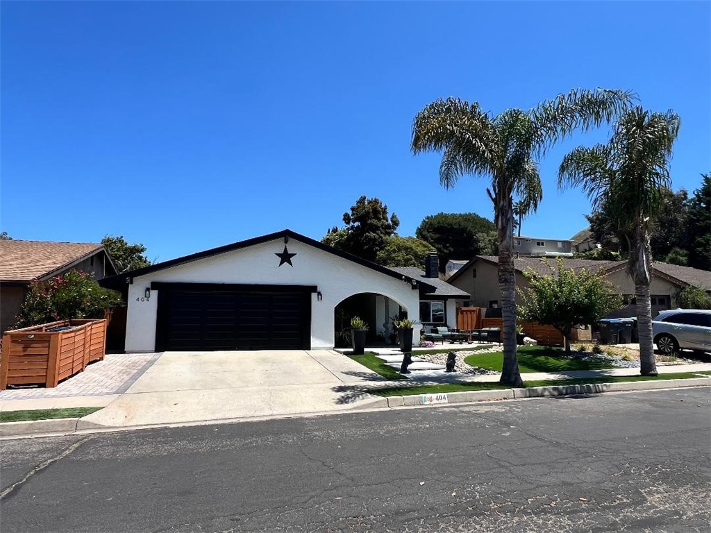 Detail Gallery Image 1 of 1 For 404 S 1st St, Lompoc,  CA 93436 - 3 Beds | 2 Baths