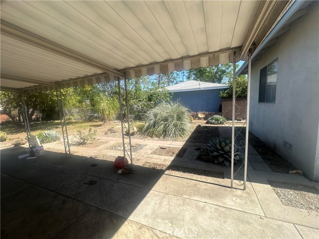 Image 24 of 34 For 863 Vanhorn Avenue