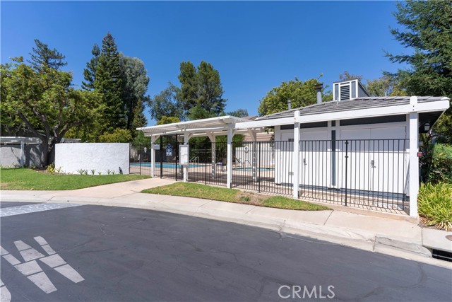2219 Westshore Lane, Westlake Village CA: https://media.crmls.org/medias/ef352694-c94f-4170-a66a-3ae335c0f463.jpg