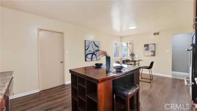 Detail Gallery Image 9 of 21 For 10401 Dakota, Garden Grove,  CA 92843 - 3 Beds | 2 Baths