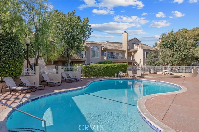 Detail Gallery Image 31 of 35 For 23933 Del Monte Dr #19,  Valencia,  CA 91355 - 2 Beds | 2 Baths