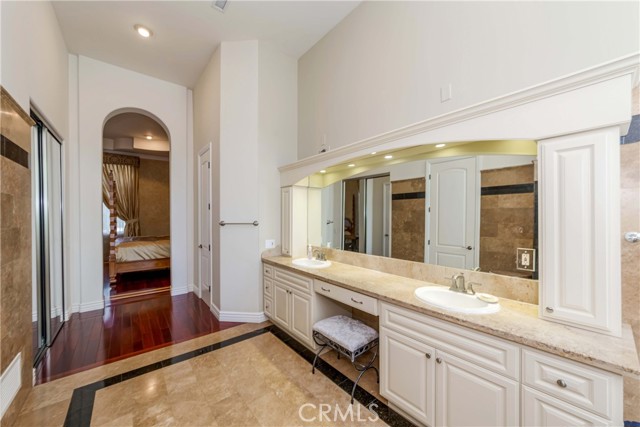 Detail Gallery Image 45 of 70 For 1309 W Valley View Dr, Fullerton,  CA 92833 - 5 Beds | 4/1 Baths
