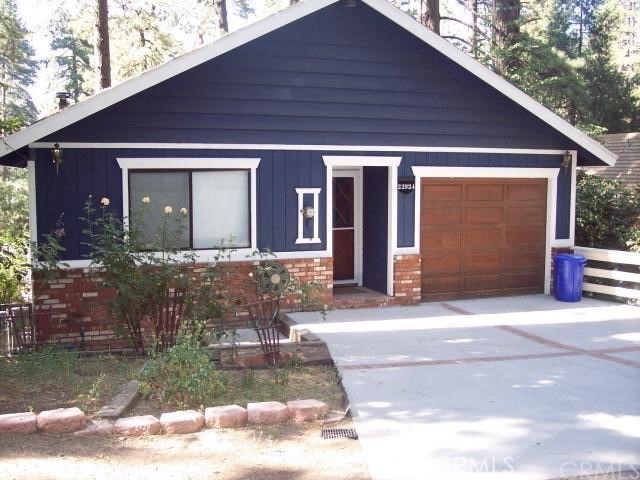 22924 Laurel, Crestline, CA 92325