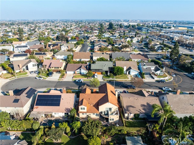 10351 Lassen Street, Los Alamitos CA: https://media.crmls.org/medias/ef3789b4-66fd-4d43-b261-c39d03a004e5.jpg