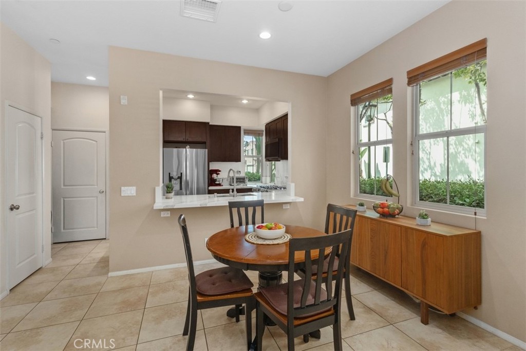 Ef379b42 D3bd 42b0 B27c 502ff25ae20b