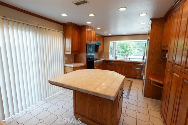 Image 11 of 21 For 18812 Tulsa  