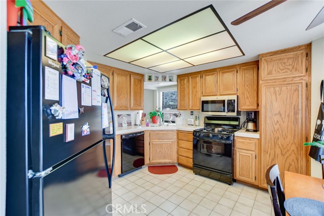 Detail Gallery Image 15 of 30 For 732 Alondra, Hemet,  CA 92545 - 2 Beds | 2 Baths