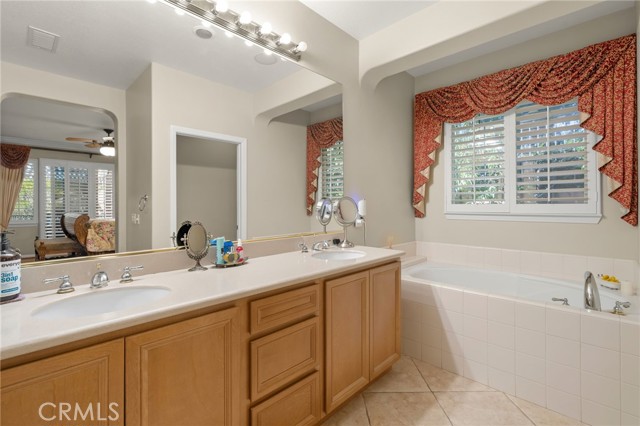 Detail Gallery Image 18 of 40 For 351 Spur Trail Ave, Walnut,  CA 91789 - 2 Beds | 3 Baths