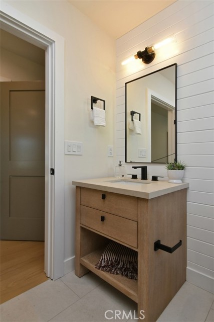 Detail Gallery Image 25 of 50 For 7907 Vicksburg, Los Angeles,  CA 90045 - 4 Beds | 3/1 Baths