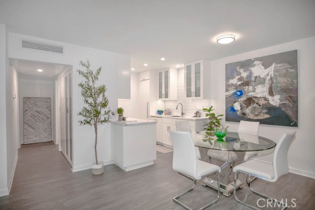 Detail Gallery Image 16 of 40 For 424 N Bellflower Bld #217,  Long Beach,  CA 90814 - 1 Beds | 1 Baths