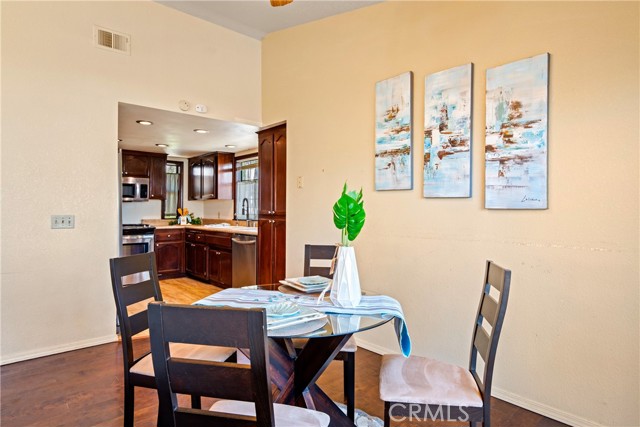 Detail Gallery Image 11 of 45 For 1697 Newport Ave, Grover Beach,  CA 93433 - 3 Beds | 2/1 Baths