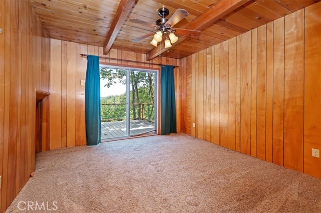 Detail Gallery Image 10 of 29 For 30909 Live Oak Dr, Running Springs,  CA 92382 - 3 Beds | 2 Baths