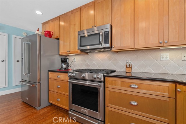 Detail Gallery Image 14 of 48 For 11608 Onyx, Cypress,  CA 90630 - 5 Beds | 3 Baths