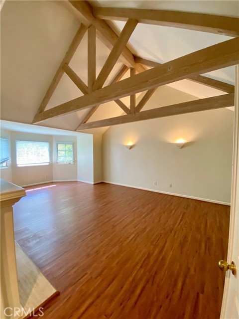 4192 Shorebreak Drive, Huntington Beach CA: https://media.crmls.org/medias/ef3c8550-64e0-4409-98e1-8f27b659bb9c.jpg