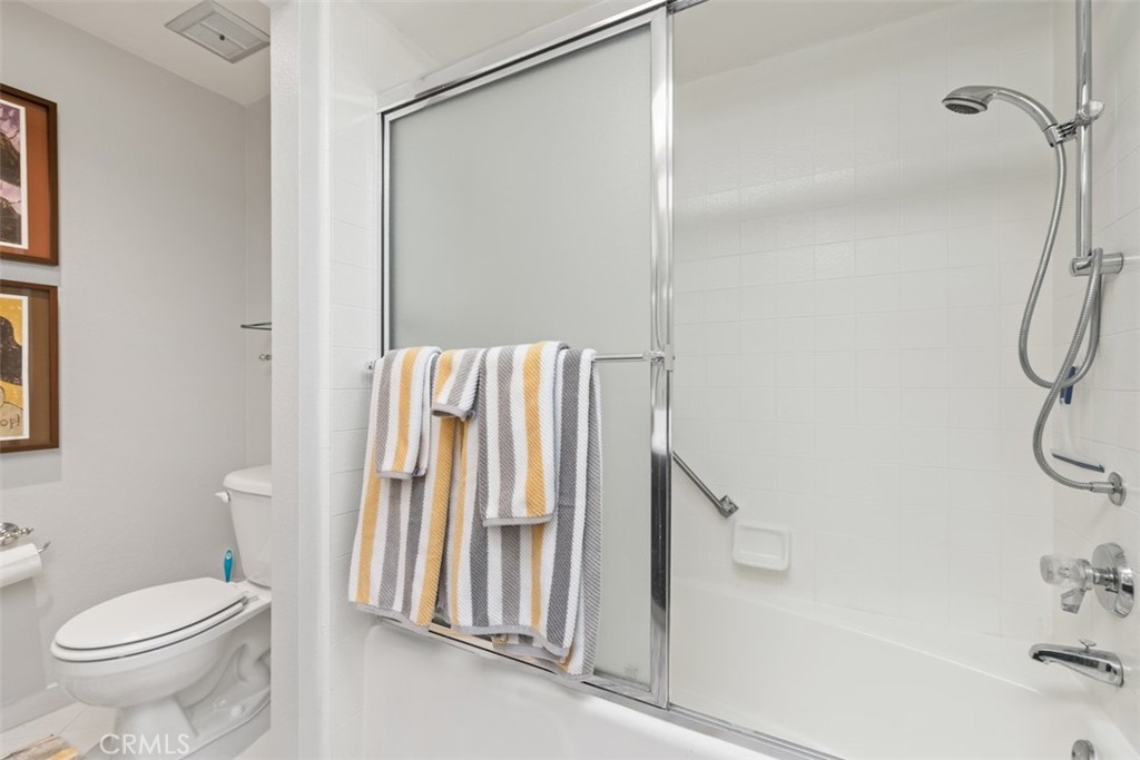 Ef3c91f5 3edd 43cf A558 Af9a5a2851e4