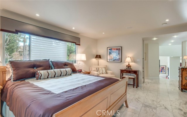 1 Tiburon Court, Manhattan Beach, California 90266, 3 Bedrooms Bedrooms, ,Residential,Sold,Tiburon,SB17005932