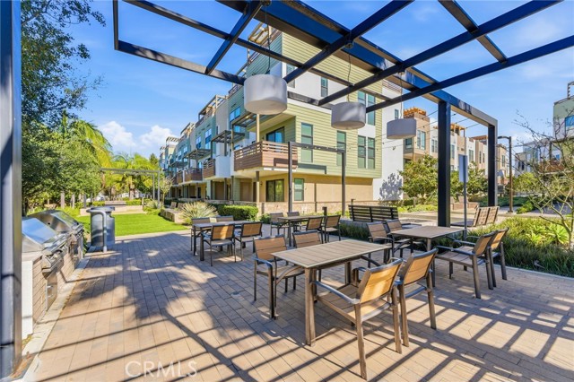 Detail Gallery Image 16 of 22 For 669 W 17th St, Costa Mesa,  CA 92627 - 2 Beds | 3/1 Baths