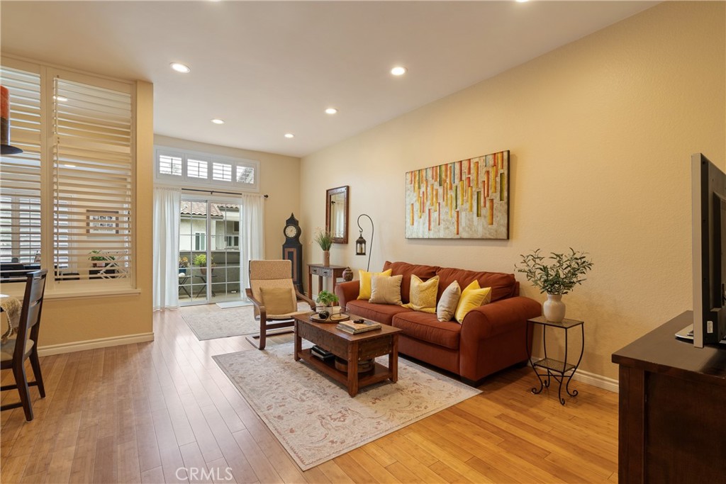 6 Brownfield Lane