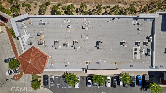 39438 Trade Center Drive, Palmdale CA: https://media.crmls.org/medias/ef3fc644-815d-4599-9aff-8b6a94287033.jpg