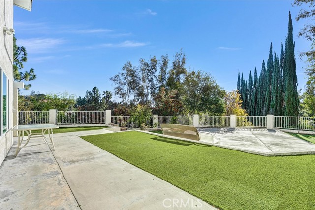 Detail Gallery Image 44 of 51 For 24541 Gardenstone Lane, West Hills,  CA 91307 - 3 Beds | 3 Baths