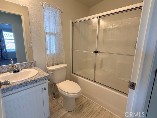 Detail Gallery Image 20 of 26 For 4400 W Florida #215,  Hemet,  CA 92545 - 2 Beds | 2 Baths