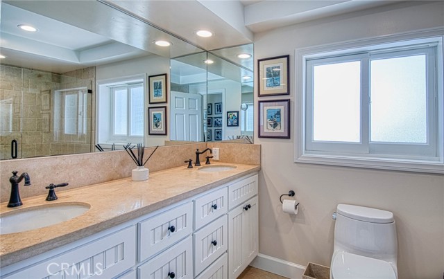 Detail Gallery Image 33 of 37 For 1407 Emerald Bay, Laguna Beach,  CA 92651 - 3 Beds | 3 Baths