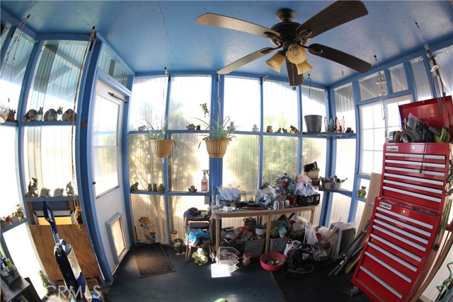7117 Bonita Avenue, Joshua Tree CA: https://media.crmls.org/medias/ef4338bf-a309-4fd2-ac9f-00c0ced329a1.jpg
