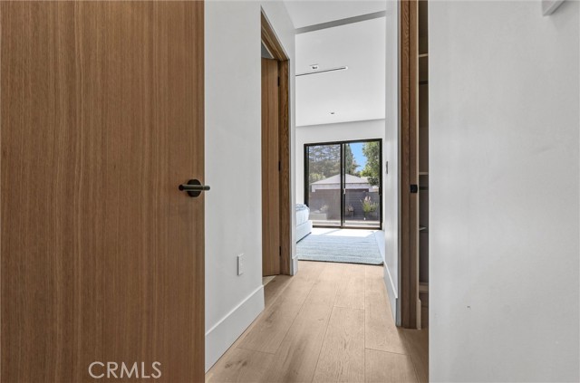 Detail Gallery Image 21 of 56 For 6238 Babcock Ave, North Hollywood,  CA 91606 - 5 Beds | 5/1 Baths