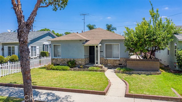 6120 Lemon Ave, Long Beach, CA 90805