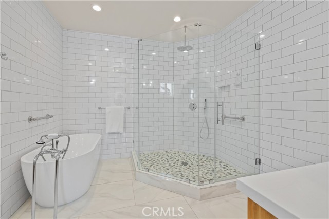 1703 S Ola Vista, San Clemente CA: https://media.crmls.org/medias/ef44c385-97b2-43a1-8869-bbdbc4c4dca5.jpg