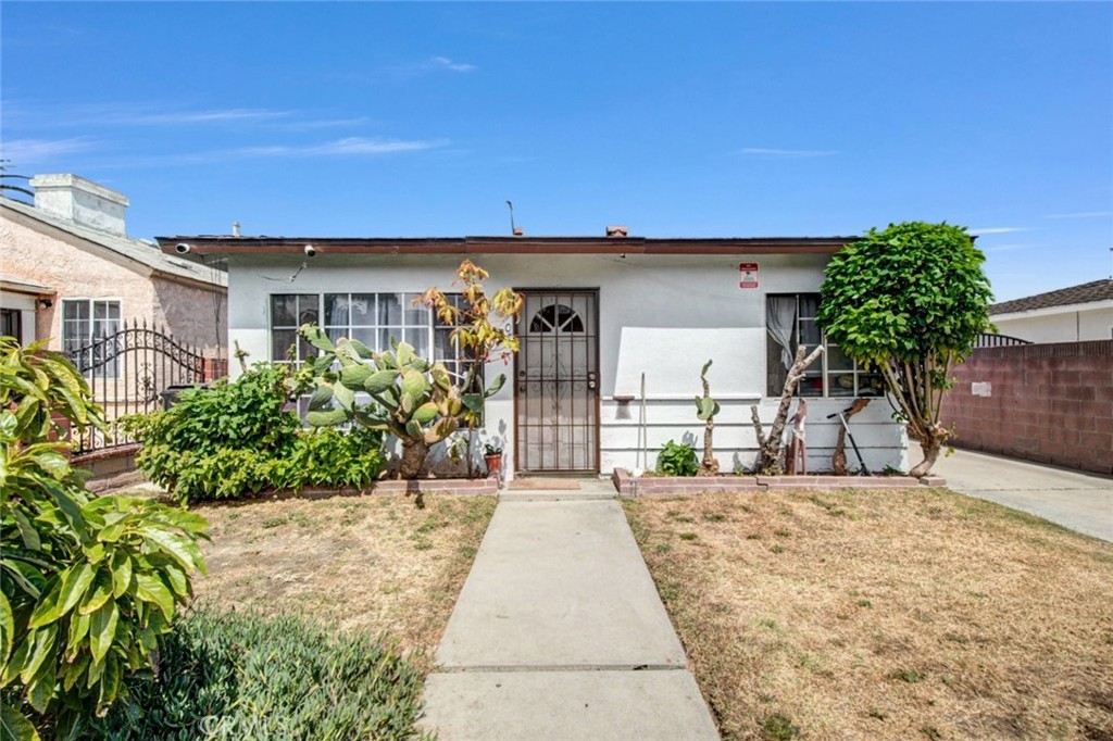 Duplex at 9620 Felton