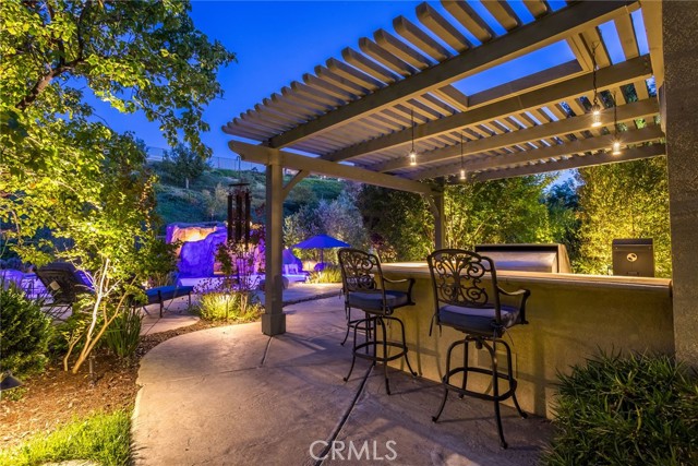 17138 Hickory Ridge Court, Canyon Country CA: https://media.crmls.org/medias/ef4584ab-ba9a-44c0-9877-b35becabadd7.jpg