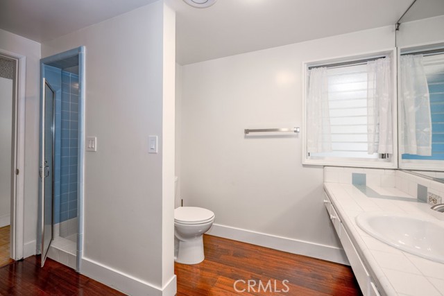 19443 Superior Street, Northridge CA: https://media.crmls.org/medias/ef46bda4-b66b-4c93-8b07-1374206795eb.jpg