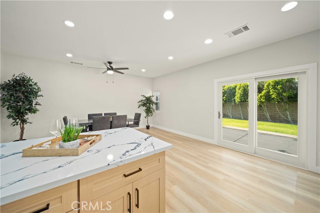Detail Gallery Image 13 of 37 For 1501 Olga Way, Palm Springs,  CA 92262 - 4 Beds | 2 Baths