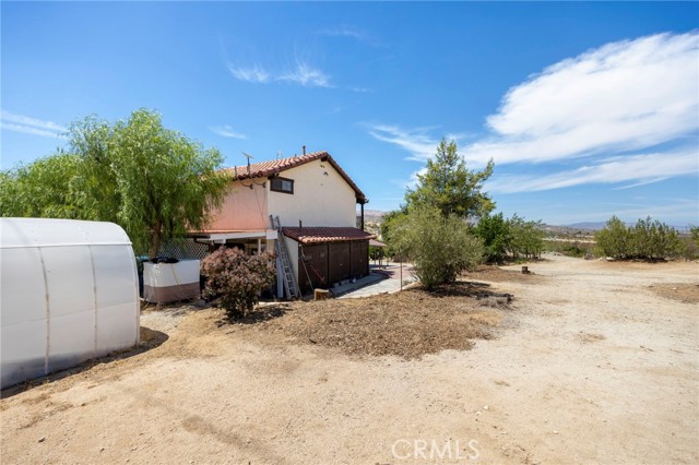 33403 111th Street, Littlerock CA: https://media.crmls.org/medias/ef48e030-9ded-41f3-98c0-585ea6b16772.jpg