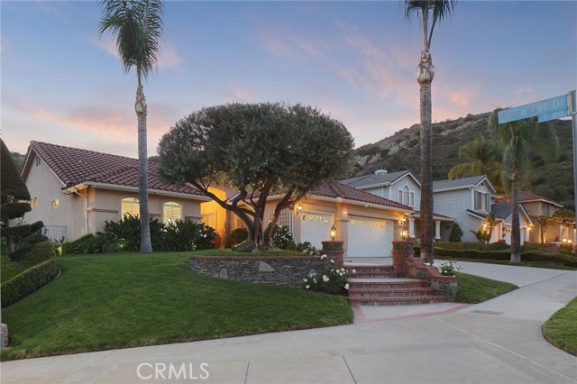24632 Stagg Street, West Hills CA: https://media.crmls.org/medias/ef48edc7-2ac3-4202-b738-29d7c6dea1f6.jpg