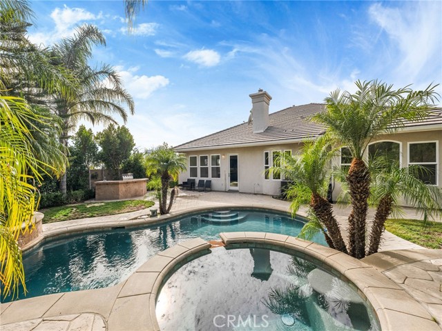 12800 Via Donatello, Porter Ranch CA: https://media.crmls.org/medias/ef4911ce-1b36-40d3-84c0-0c12202e4c4f.jpg