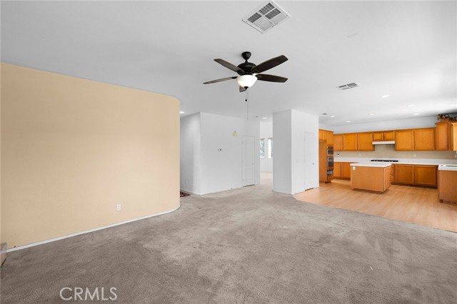 Detail Gallery Image 14 of 32 For 23281 Highland Oaks Ct, Wildomar,  CA 92595 - 4 Beds | 3 Baths