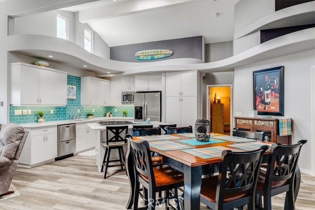 Detail Gallery Image 10 of 72 For 951 Fresno Ave, Pismo Beach,  CA 93449 - 3 Beds | 2/1 Baths