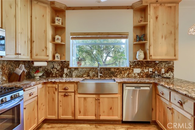 Detail Gallery Image 15 of 61 For 5722 Darrah Rd, Mariposa,  CA 95338 - 3 Beds | 2 Baths