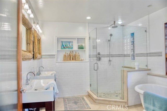 27062 Calle Juanita, Dana Point CA: https://media.crmls.org/medias/ef4b40c5-5841-4e07-86da-a9c18c4887f5.jpg