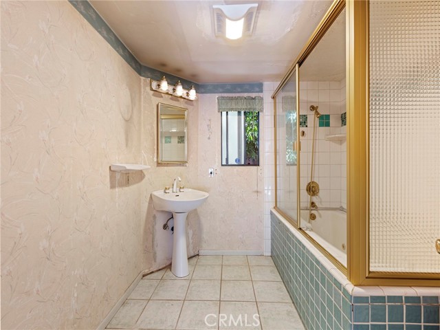 4217 Miraleste Drive, Rancho Palos Verdes, California 90275, 3 Bedrooms Bedrooms, 0 ,2 BathroomsBathrooms,Residential,For Sale,Miraleste Drive,0,PV26122237