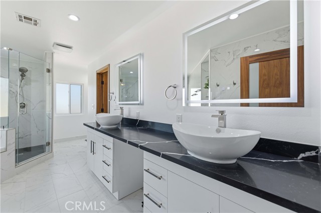 Detail Gallery Image 11 of 19 For 41201 Laidlaw Ln, Palmdale,  CA 93551 - 3 Beds | 2 Baths