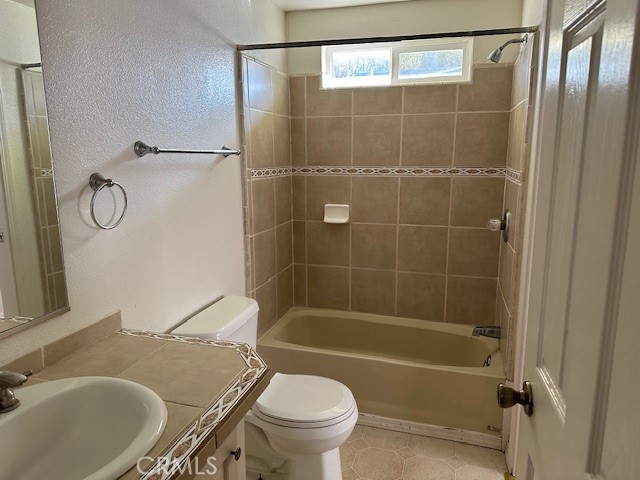 Detail Gallery Image 9 of 12 For 3015 12th, Clearlake,  CA 95422 - 3 Beds | 2 Baths