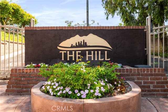 54 Hilltop Circle, Rancho Palos Verdes CA: https://media.crmls.org/medias/ef4d492f-3780-4aad-b04d-de8a2240cb0b.jpg