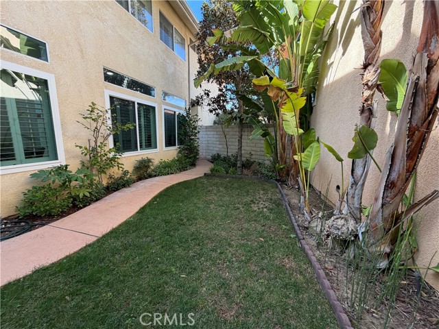 Detail Gallery Image 5 of 48 For 298 Saint Thomas, Oak Park,  CA 91377 - 5 Beds | 3 Baths