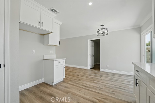 1717 Norval Street, Pomona CA: https://media.crmls.org/medias/ef4f63b5-264e-4755-8911-3f98219b3d7b.jpg