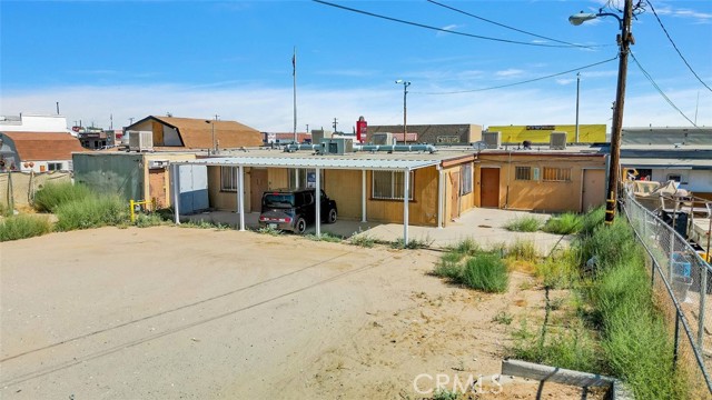 16195 Main Street, Hesperia, California 92345, ,Commercial Sale,For Sale,16195 Main Street,CRHD24166433