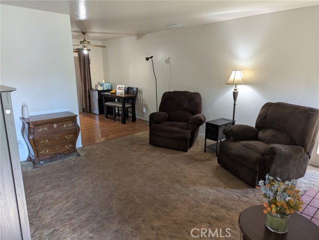 Detail Gallery Image 8 of 20 For 22196 Emerald St, Grand Terrace,  CA 92313 - 3 Beds | 2 Baths